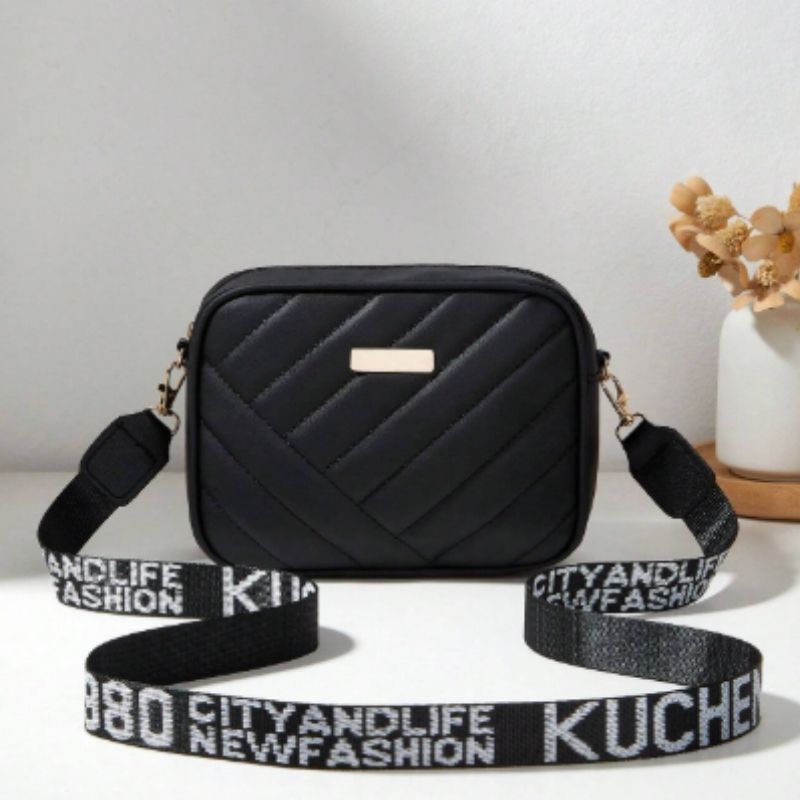 Leather Handbag for Girls & Women | Stylish  Shoulder Bag  for Daily Use & Gift | Black