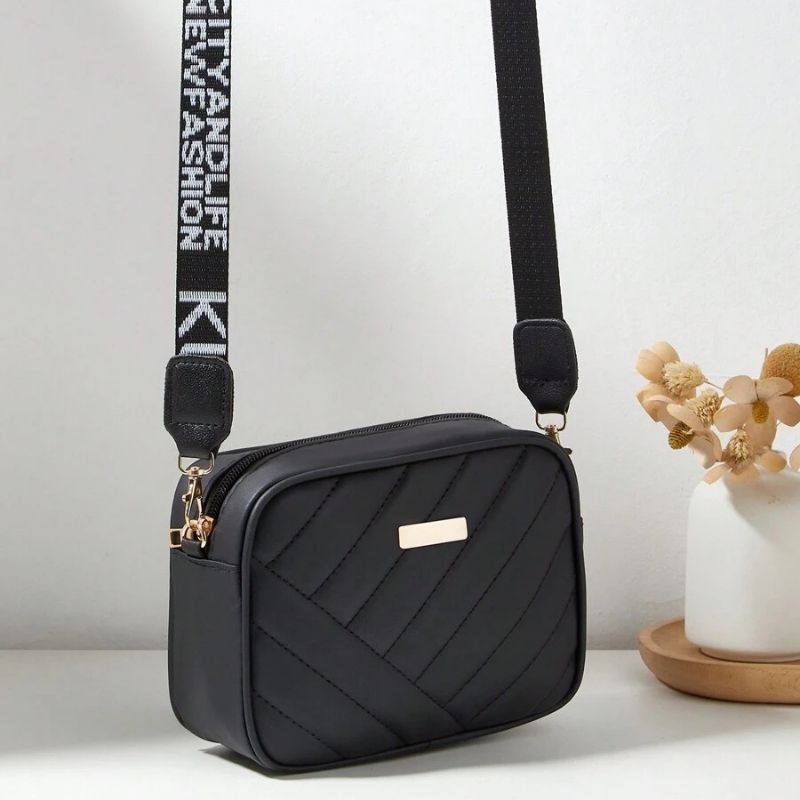 Leather Handbag for Girls & Women | Stylish  Shoulder Bag  for Daily Use & Gift | Black